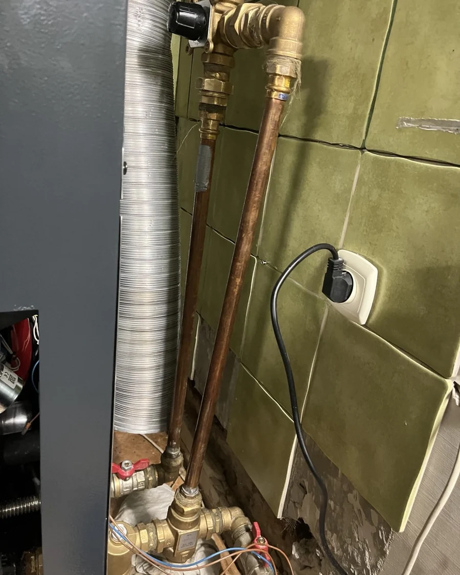 Instalacja miedziana przy kotle